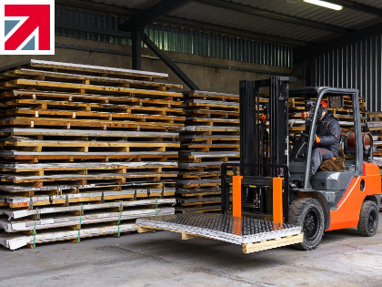 Supporting UK makers with cut-to-size sheet metal supply