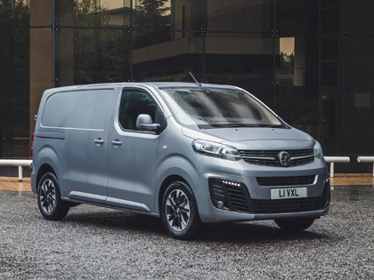 All-new made in Britain Vauxhall Vivaro scoops Medium Van of the Year title