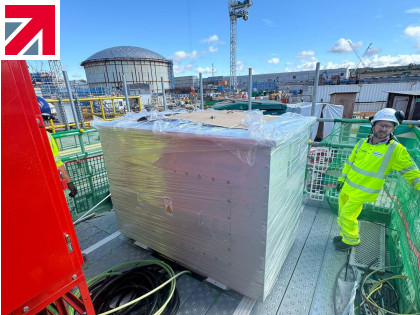 Hinkley Point C powering the world's largest land -based crane "Big Carl"