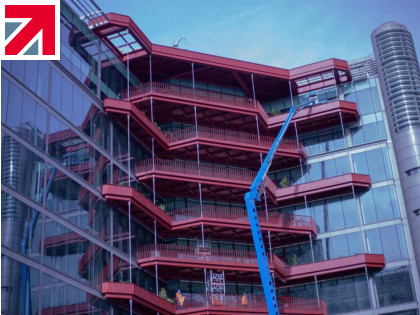ISWUK & 8build Specify AliDeck Senior Board & Balcony Drainage System