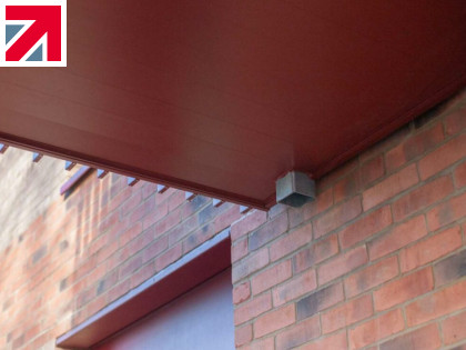How to improve balcony drainage: best practices and products