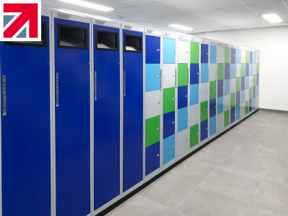 Are employers required to provide workplace lockers?