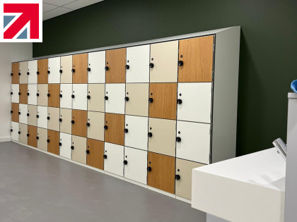 Can durable Lockers still look good?