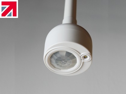 Simmtronic and Mackwell announce partnership with the Universal Sensor with Integrated Emergency Light
