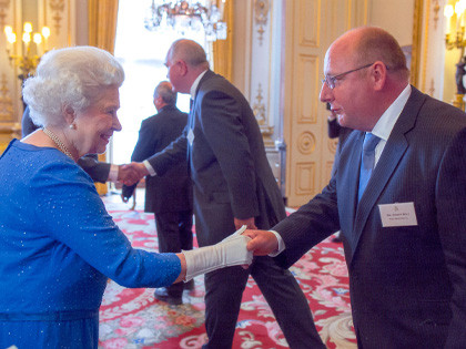 Members' tributes to Her Majesty the Queen