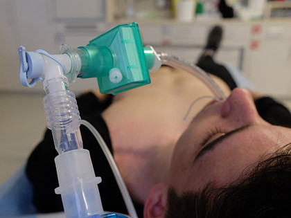 Government responds to ventilator criticism